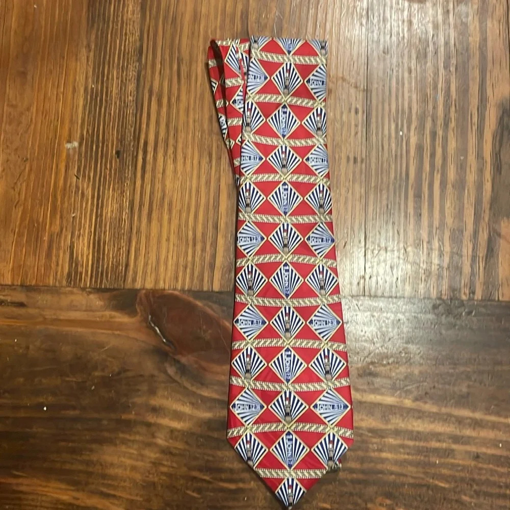 Men’s tie